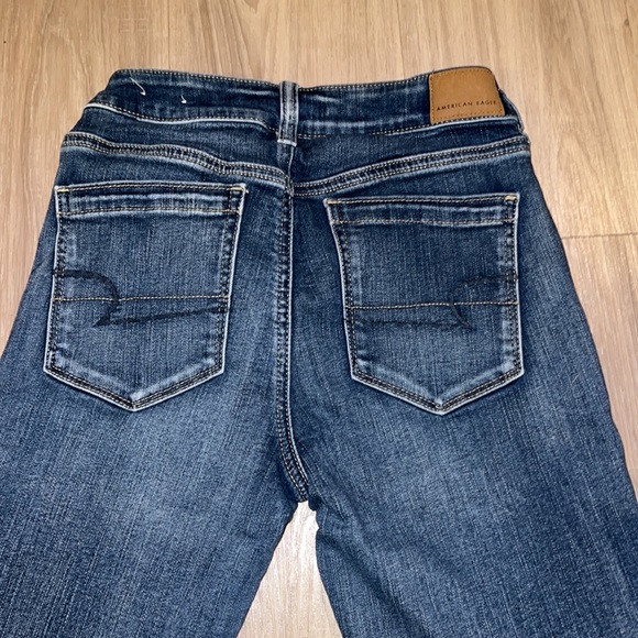 American Eagle • 6 Regular • High Rise Jegging Crop - Picture 2 of 3